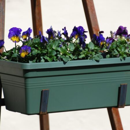 Plantekasse inklusiv stålbøjle